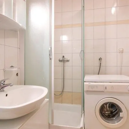 Fuer 5 Personen Ca 80 Qm In Valbandon, Istrien Istrische Riviera Apartment Valbandon