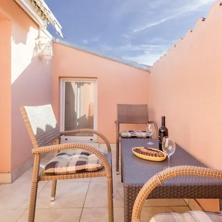 Fuer 5 Personen Ca 80 Qm In Valbandon, Istrien Istrische Riviera Valbandon